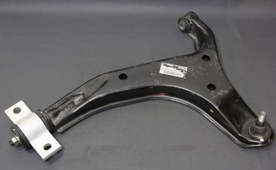 制御腕 54500-WL000 54501-WL000 ニッサン・エルグランド 2000-2010 スーパーパフォーマンス