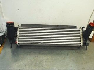インタークーラーパーツ 14461-4JA0B NISSAN NAVARA D40 2008-2015 にぴったり