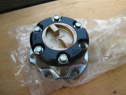 オエ番号 34354 フリーホイールハブ 43530-60130 トヨタランドクルーザー FJ100