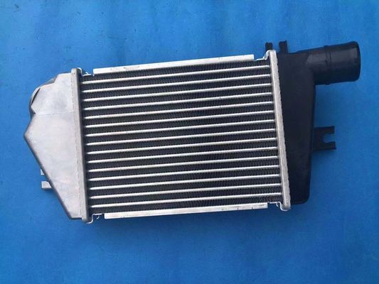 インタークーラー 三?? I トリトン L200 MN135001 自動車フィットメント