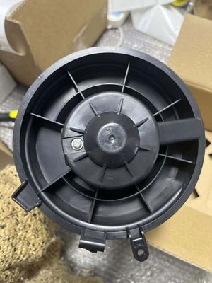 OE NO. 27226-1EM0A ニッサン アルメラ Qashqai J11 Juke 2013-2021用の吹風機モーター組成