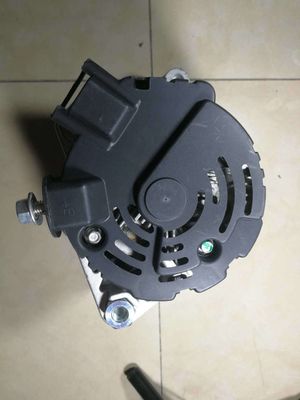 90アンパーのヒュンダイ・オルタネーター I20 キア・ベンガ 37300-2B510 37300-2B300 37300-2B500