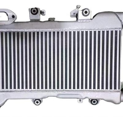 トヨタ・ランドクルーザー 2012-2020 向け アルミインタークーラー Assy OE NO.17940-51020