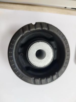 ハインダイ アクセント キア リオ ブッシュ トレイリング ブッシュ 腕 ブッシュ Oem 55160-1R000