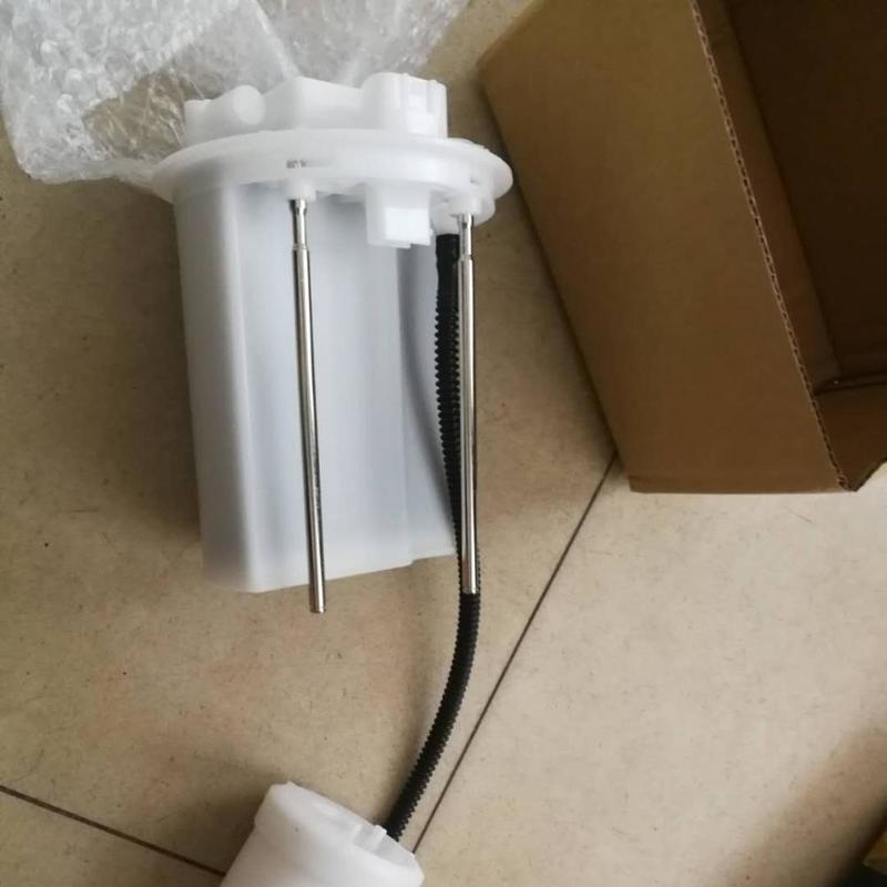 トヨタ・レクサスNX Rav4用のタンク内の燃料フィルター OE NO. 77024-42011 輸入フィルター紙